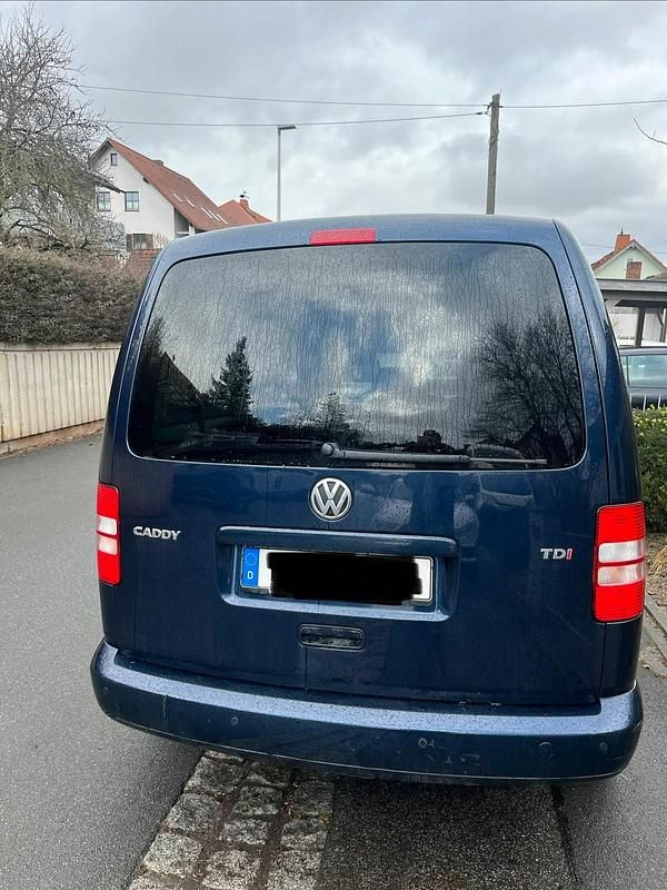 Gebraucht VW Caddy Maxi 102 PS (75 kW) 2013 Blau Van / Kleinbus