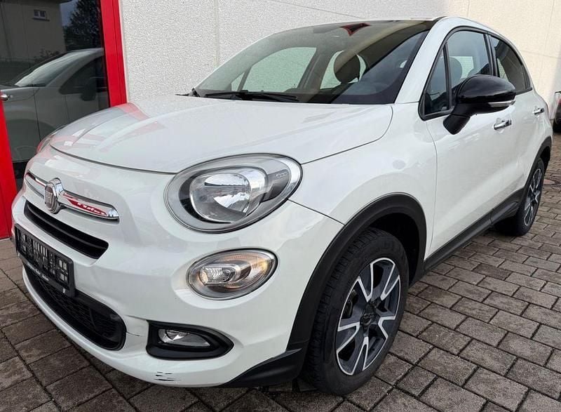 Weiß Gebraucht 2016 Fiat 500X Pop Star SUV | 6.490 € (Guter Preis) - Bild 1/4