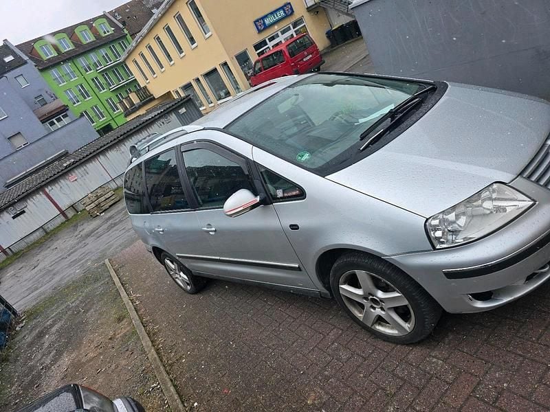 Gebraucht VW Sharan 140 PS (102 kW) 2006 Silber Van / Kleinbus