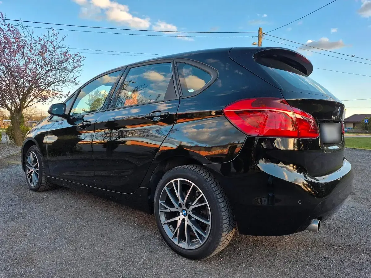 Gebraucht BMW 216 116 PS (85 kW) 2017 Schwarz Kombi