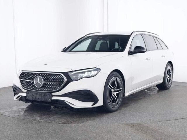 Weiß Gebraucht 2023 Mercedes E220 Kombi | 49.490 € (Etwas zu teuer) - Bild 1/4