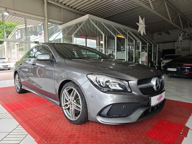 Grau Gebraucht 2017 Mercedes CLA250 AMG Limousine | 21.800 € (Etwas zu teuer) - Bild 1/4