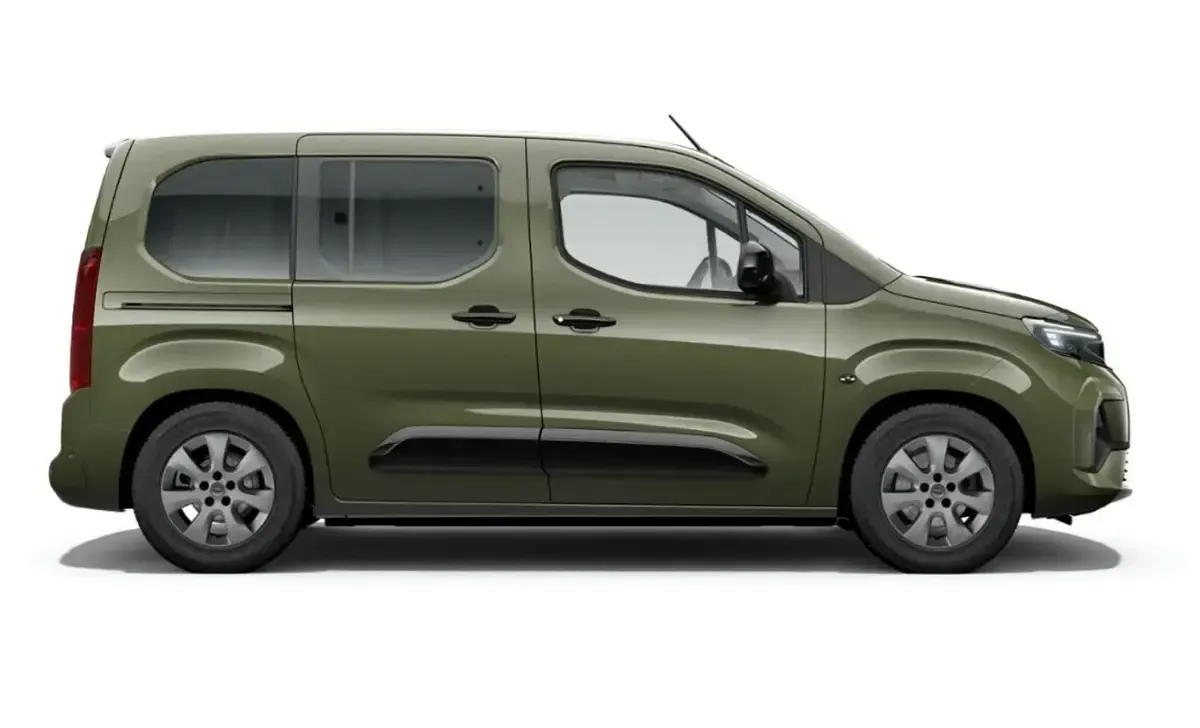 Neu Opel Combo 131 PS (96 kW) 2026 Grün Van / Kleinbus