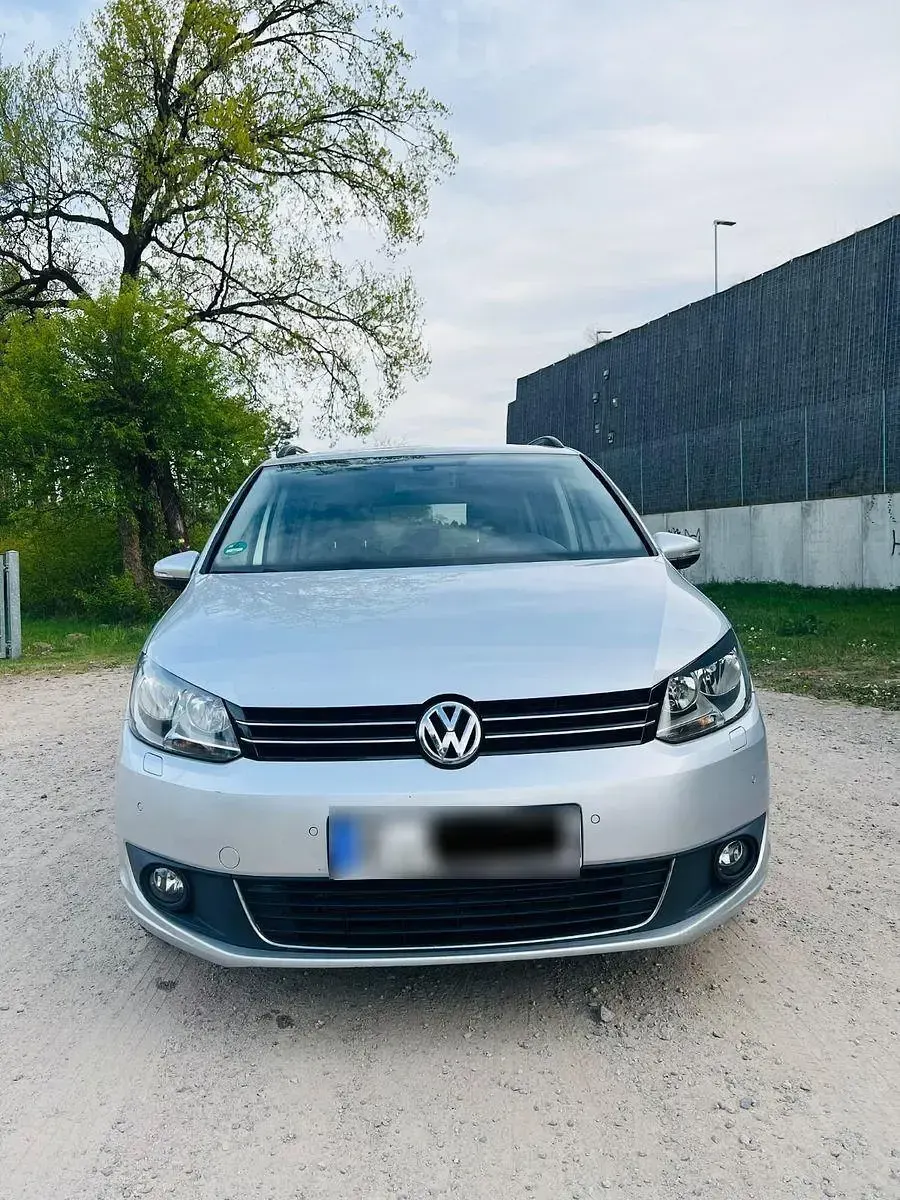Gebraucht VW Touran Comfortline 105 PS (77 kW) 2013 Grau Van / Kleinbus