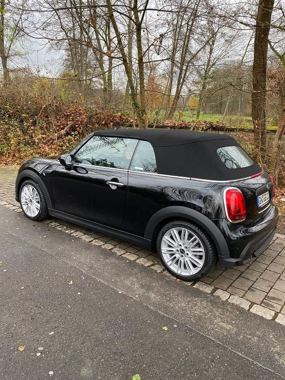 Gebraucht Mini One Cabriolet 102 PS (75 kW) 2021 Schwarz Cabrio