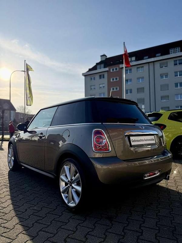 Gebraucht Mini Cooper 122 PS (89 kW) 2011 Silber Kleinwagen