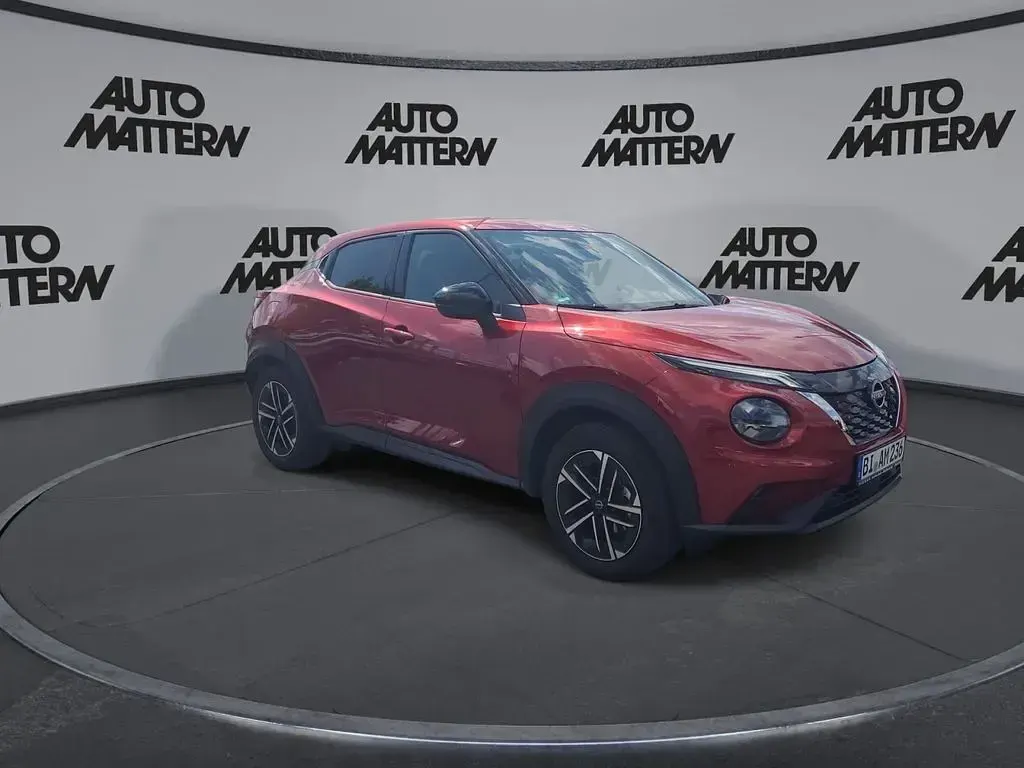 Gebraucht Nissan Juke N-Connecta 94 PS (69 kW) 2026 Fuji sunset red SUV