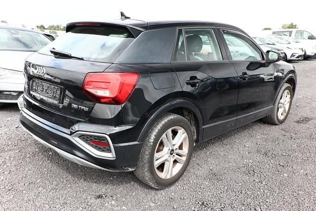Mythosschwarz metallic mythosschwarz metallic Gebraucht 2021 Audi Q2 Advanced Plus SUV | 25.245 € (Fairer Preis) - Bild 1/4