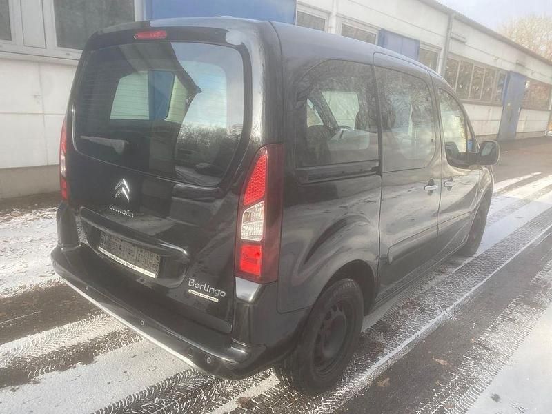 Gebraucht Citroën Berlingo SELECTION 114 PS (83 kW) 2014 Schwarz Van / Kleinbus