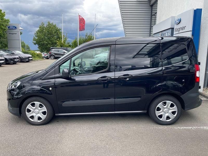 Gebraucht Ford Transit Trend 101 PS (74 kW) 2022 Schwarz Van / Kleinbus