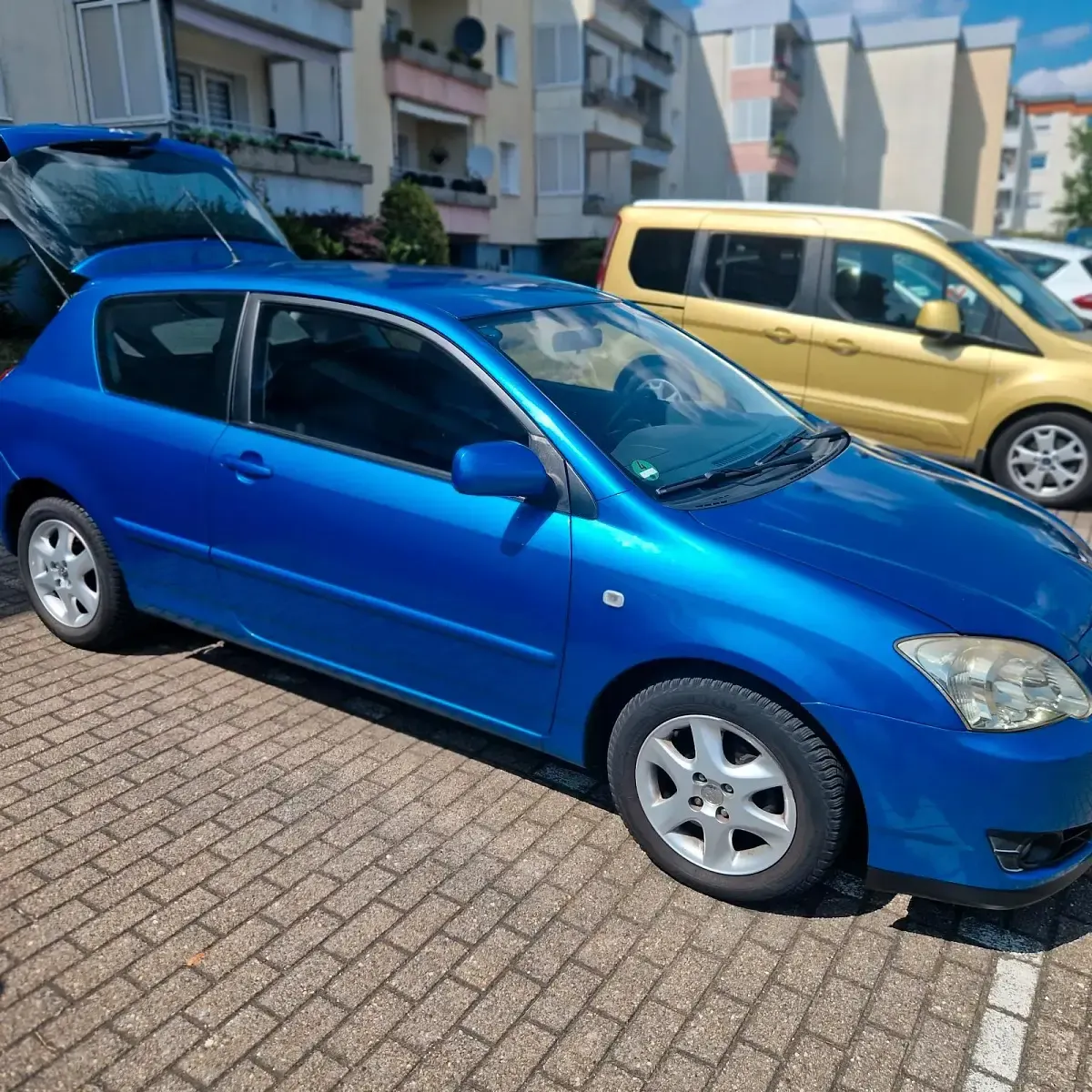 Gebraucht Toyota Corolla 110 PS (80 kW) 2006 Blau Kleinwagen