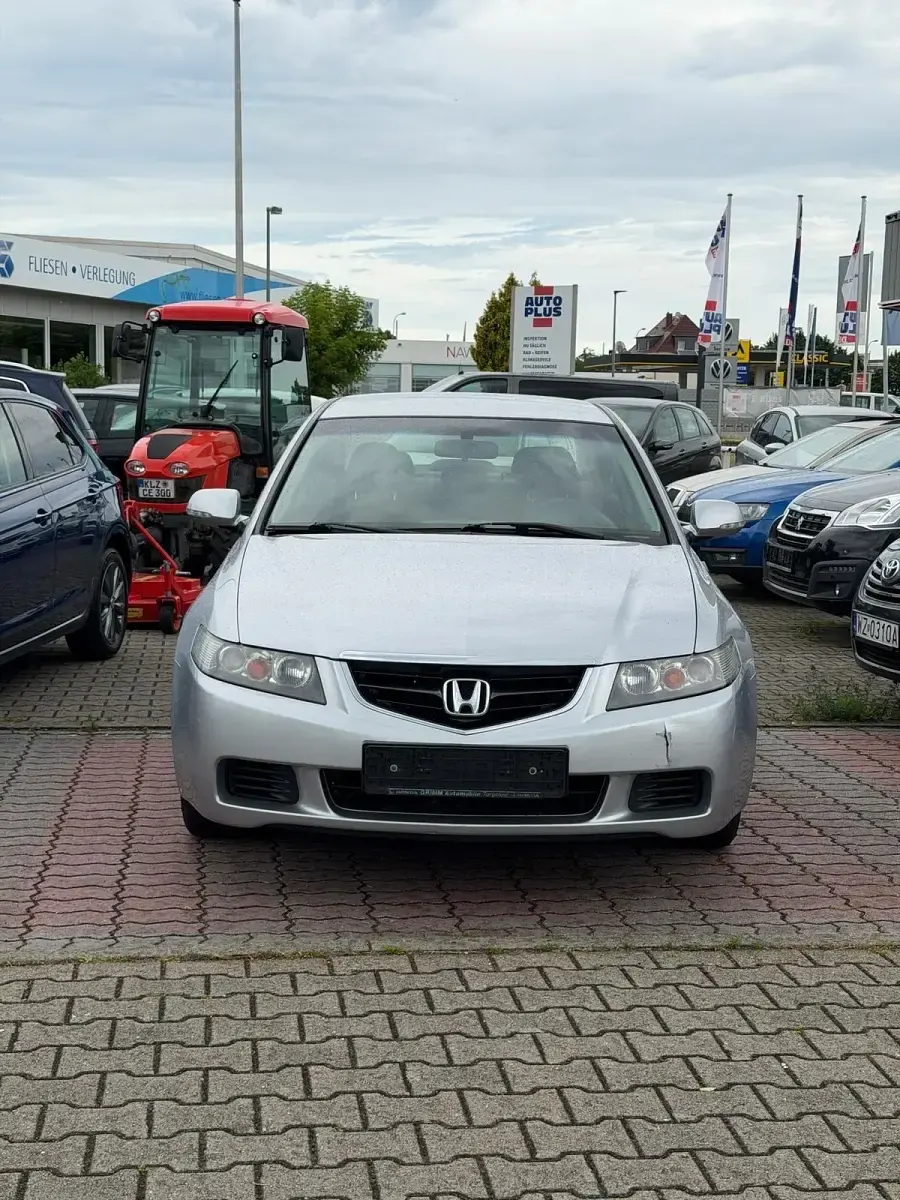 Gebraucht Honda Accord 155 PS (114 kW) 2003 Grau Limousine