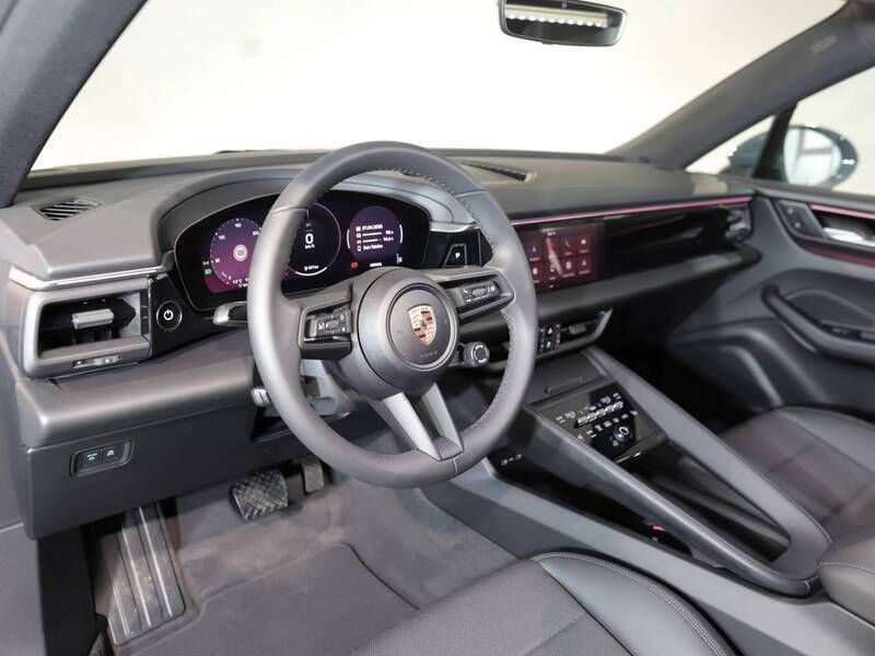 Gebraucht Porsche Macan 300 kW (408 PS) 2025 Vulkangraumetallic SUV
