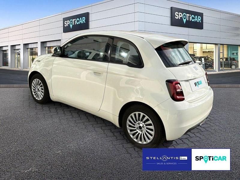 Gebraucht Fiat 500e 86 kW (118 PS) 2023 Weiß Kleinwagen