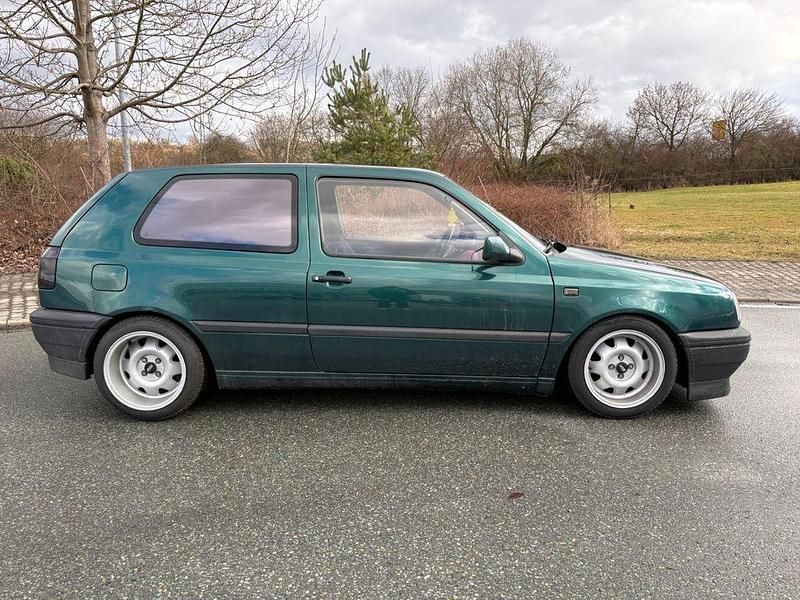 Gebraucht VW Golf III 75 PS (55 kW) 1995 Grün Limousine