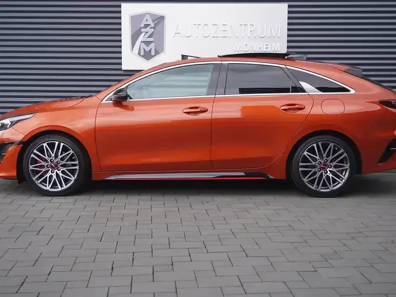 Gebraucht Kia ProCeed GT GT 204 PS (150 kW) 2022 Orange fusion metallic Kleinwagen