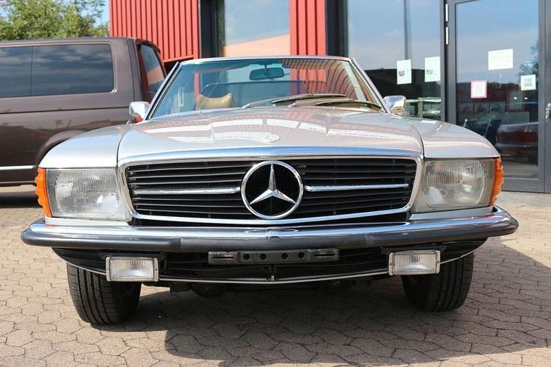 Gebraucht Mercedes SL350 200 PS (147 kW) 1972 Silber Cabrio