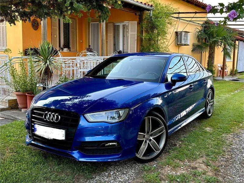 Blau Gebraucht 2016 Audi A3 S-Line Limousine | 18.400 € (Fairer Preis) - Bild 1/4