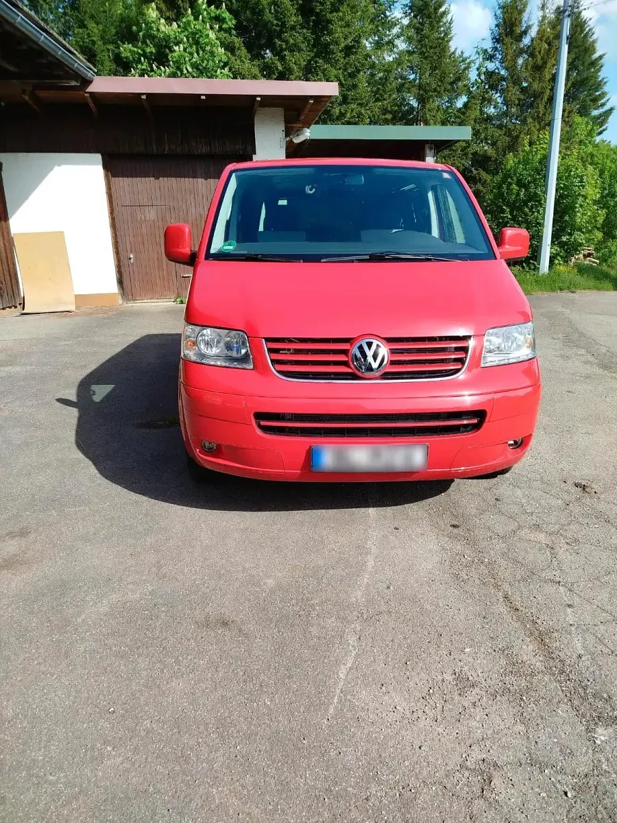 Gebraucht VW Multivan Startline 131 PS (96 kW) 2008 Rot Van / Kleinbus