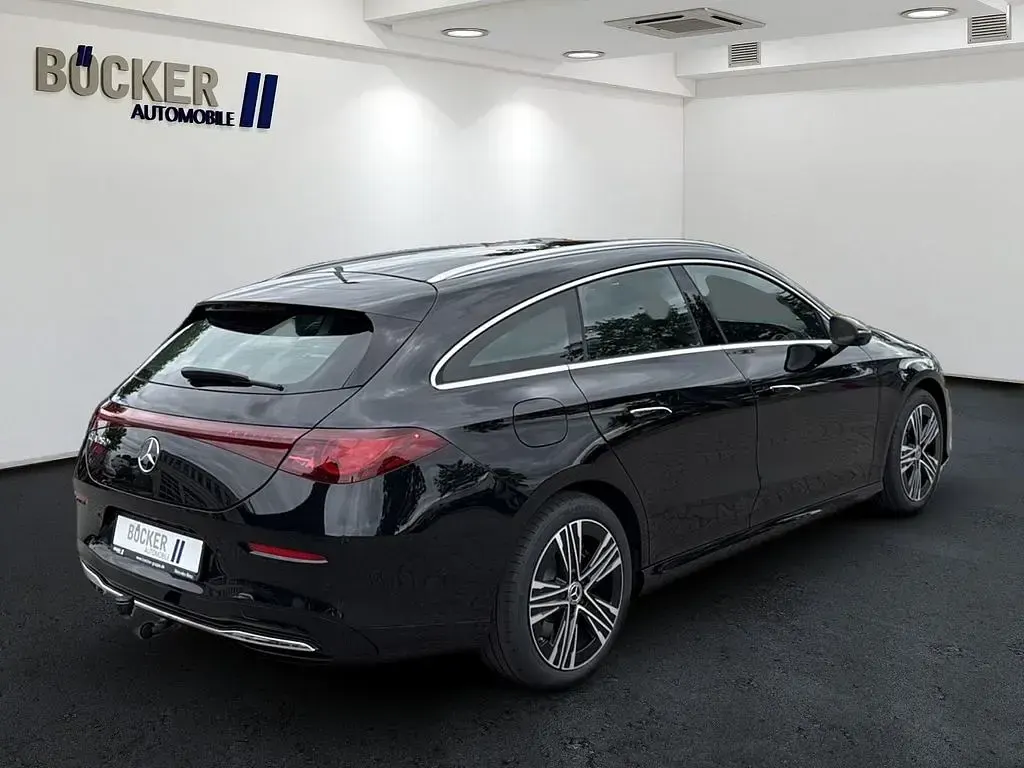 Gebraucht Mercedes CLA 250+ 200 kW (272 PS) 2026 Schwarz Limousine