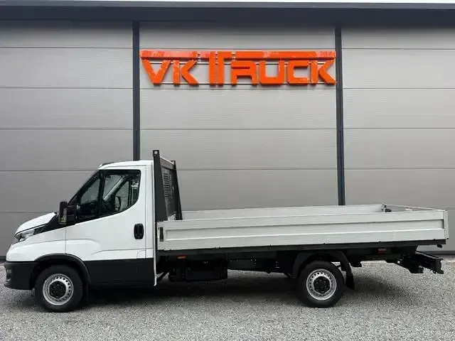 Gebraucht Iveco Daily 136 PS (100 kW) 2023 Weiss