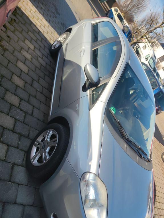 Gebraucht Fiat Punto Dynamic 77 PS (56 kW) 2007 Silber Limousine
