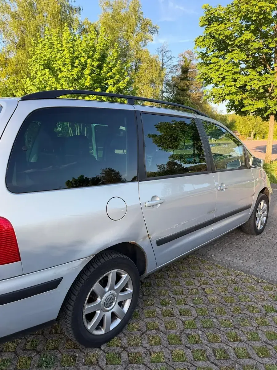 Brugt VW Sharan 116 HK (85 kW) 2000 Sølv MPV