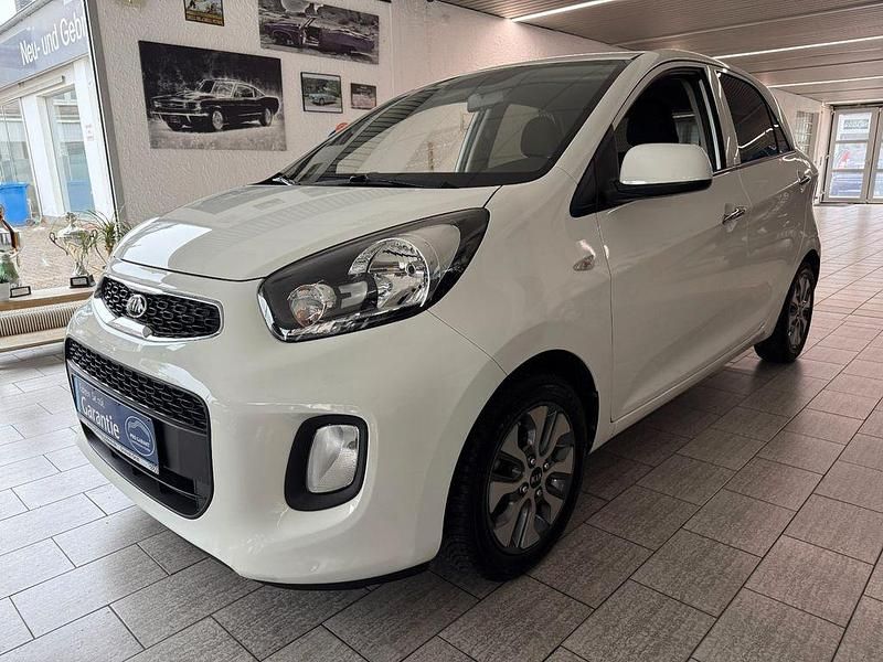 Schneeweiß Gebraucht 2016 Kia Picanto Kleinwagen | 8.399 € (Fairer Preis) - Bild 1/4