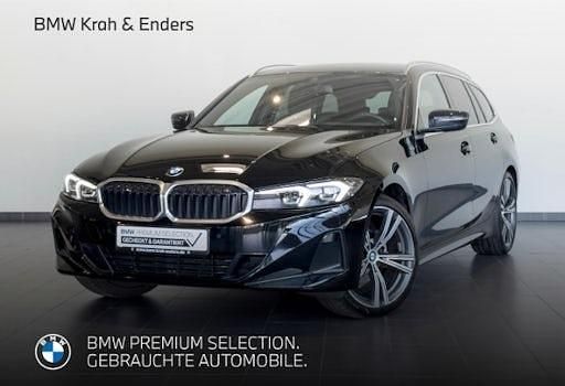 Schwarz Gebraucht 2024 BMW 318 Sport Line Kombi | 32.788 € (Fairer Preis) - Bild 1/4