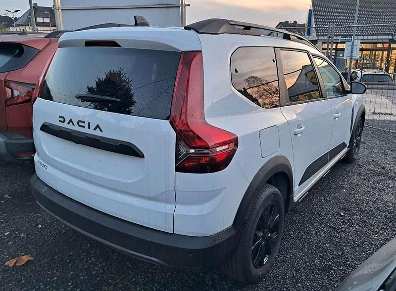 Neu Dacia Jogger Extreme 110 PS (80 kW) 2025 Polarweiß Van / Kleinbus