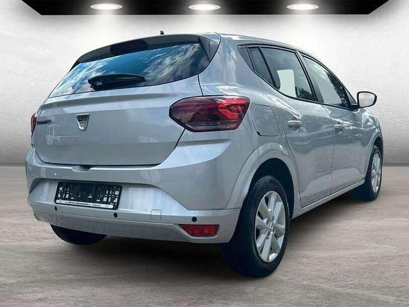Gebraucht Dacia Sandero 91 PS (66 kW) 2022 Silber Kleinwagen