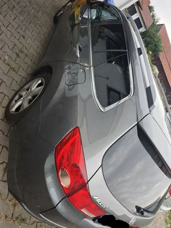 Gebraucht Honda Accord Lifestyle 156 PS (114 kW) 2012 Grau Kombi