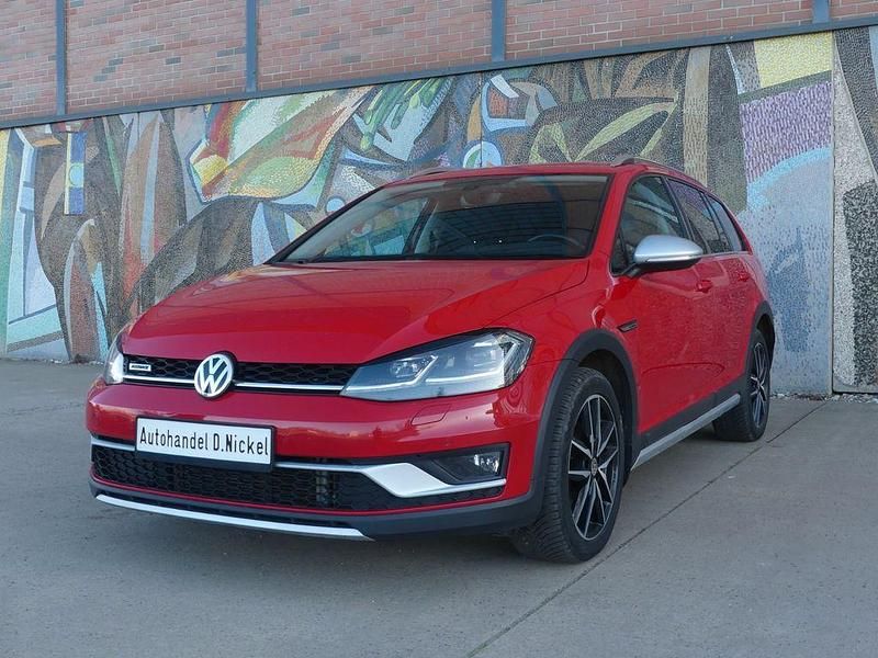 Gebraucht VW Golf VII 184 PS (135 kW) 2018 Rot Kombi