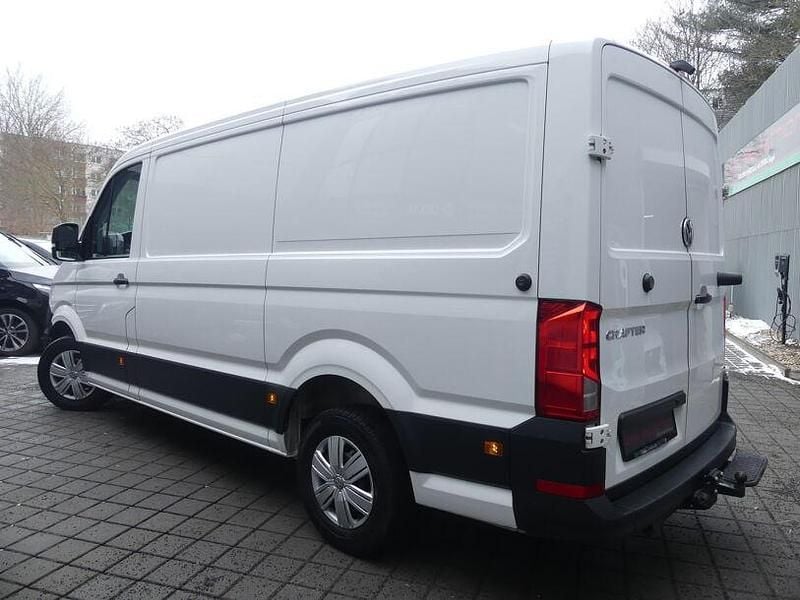 Gebraucht VW Crafter 140 PS (102 kW) 2023 Candyweiß Van