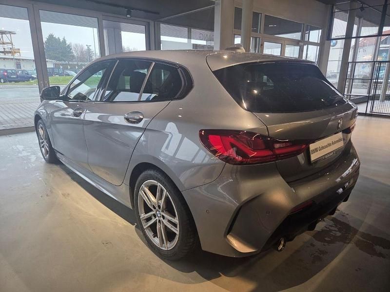 Gebraucht BMW 120 Performance 190 PS (139 kW) 2022 Grau Kleinwagen