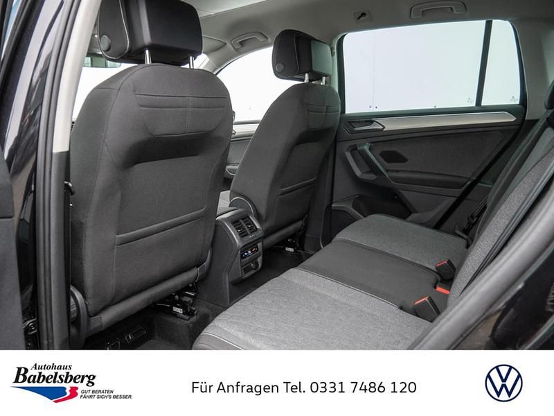 Gebraucht VW Tiguan Move 150 PS (110 kW) 2024 Schwarz SUV
