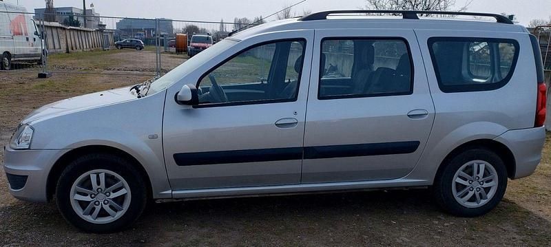 Gebraucht Dacia Logan 105 PS (77 kW) 2010 Silber Kombi