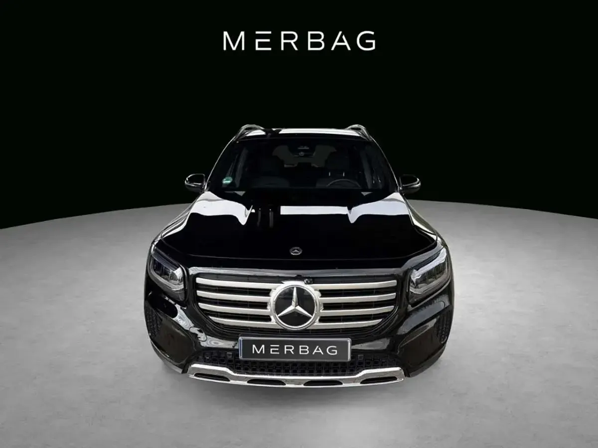 Gebraucht Mercedes GLB200 Progressive 163 PS (119 kW) 2026 Schwarz SUV