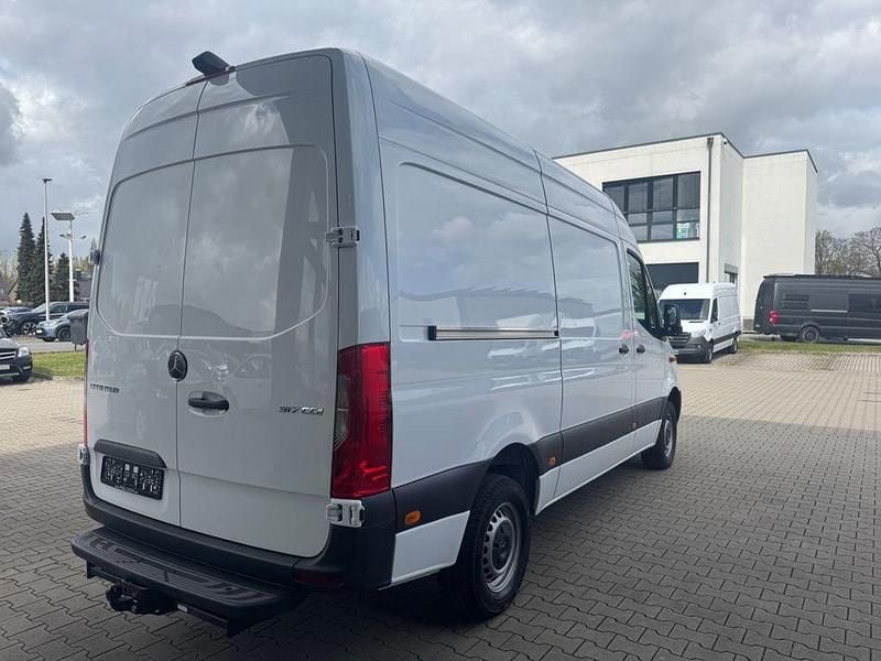 Gebraucht Mercedes Sprinter 170 PS (125 kW) 2024 Weiß Van