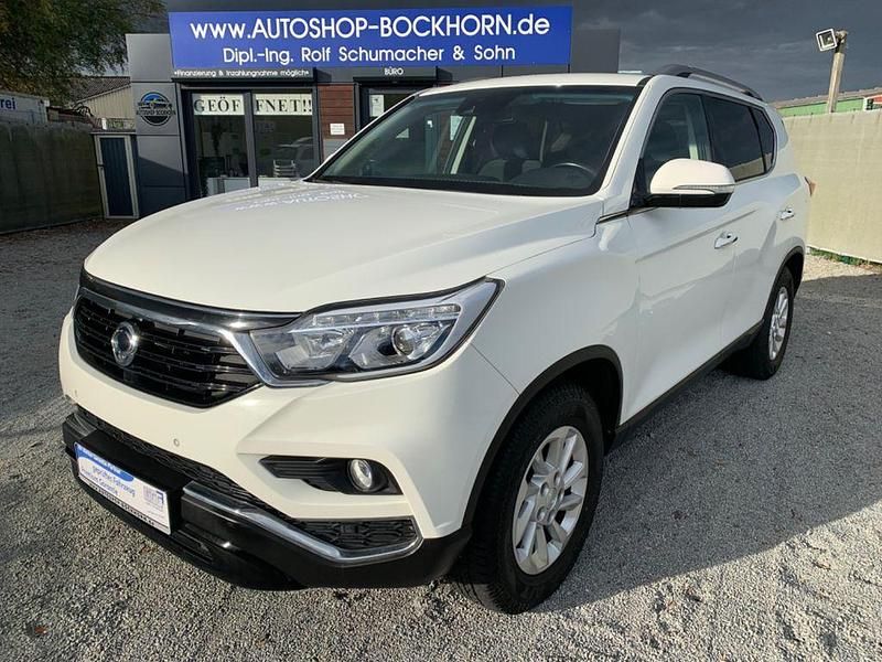 Weiß Gebraucht 2019 Ssangyong (KGM) Rexton Crystal SUV | 19.990 € (Etwas zu teuer) - Bild 1/4