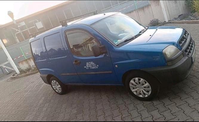 Gebraucht Fiat Doblò 64 PS (47 kW) 2003 Blau Van / Kleinbus