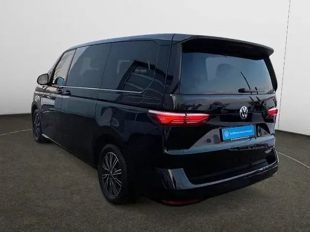 Usado VW Multivan Basis 150 HP (110 kW) 2022 Preto Monovolume