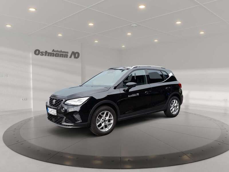 Mitternachtsschwarz Gebraucht 2024 Seat Arona FR SUV | 21.987 € (Fairer Preis) - Bild 1/4