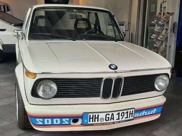 Chamonixweiß Gebraucht 1974 BMW 2002 Performance Limousine | 99.999 € - Bild 1/4