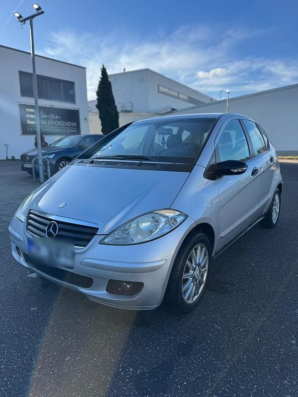 Silber Gebraucht 2005 Mercedes A170 Kleinwagen | 1.250 € (Fairer Preis) - Bild 1/4