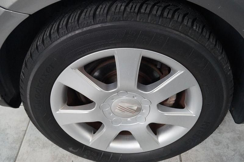 Gebraucht Seat Altea Stylance 150 PS (110 kW) 2006 Grau Van / Kleinbus