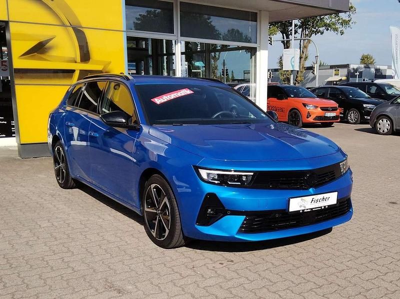Gebraucht Opel Astra 131 PS (96 kW) 2024 Vertigoblau Kombi