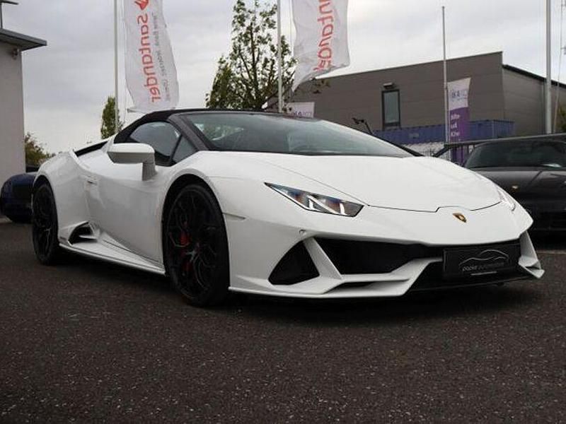 Gebraucht Lamborghini Huracán 640 PS (470 kW) 2023 Weiß Cabrio