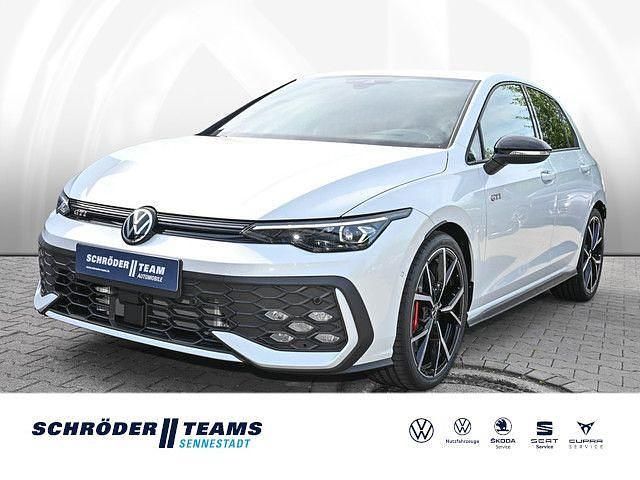 Weiß Neu 2025 VW Golf Style Limousine | 47.790 € - Bild 1/4