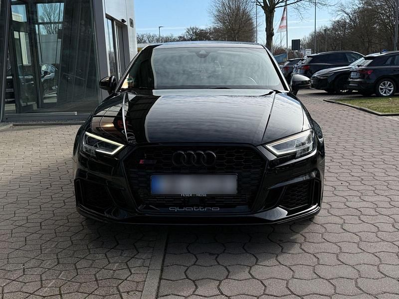 Gebraucht Audi RS3 Ambiente 400 PS (294 kW) 2020 Schwarz Limousine